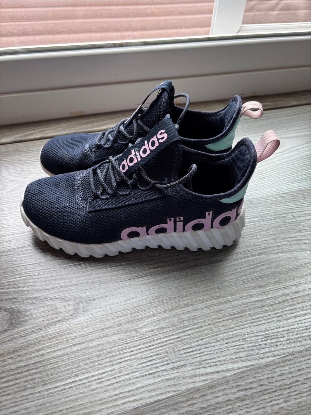 adidas Kids' Kaptir Sneakers - Navy / Pink - Picture 9 of 16